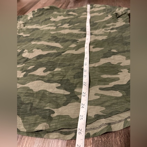 TWO (2) TALL XLT OLD NAVY XL EveryWear T-shirts Tee tops 1- Camo, 1- gray long - Picture 11 of 15